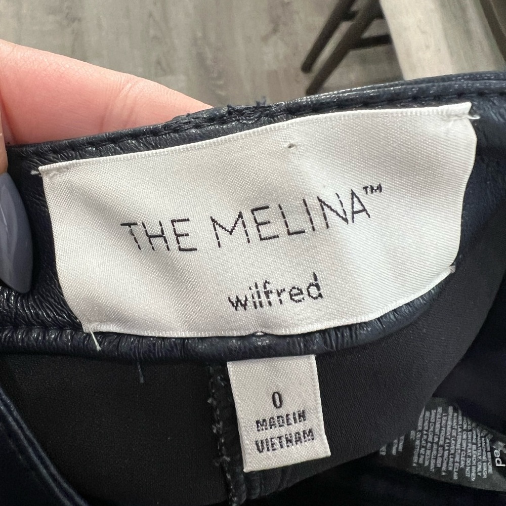 NWOT Wilfred Melina Leather Pant (NAVY) - Picture 5 of 8